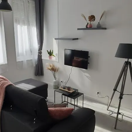 Apartment Maison Complete, Jusqu A 6 Personnes